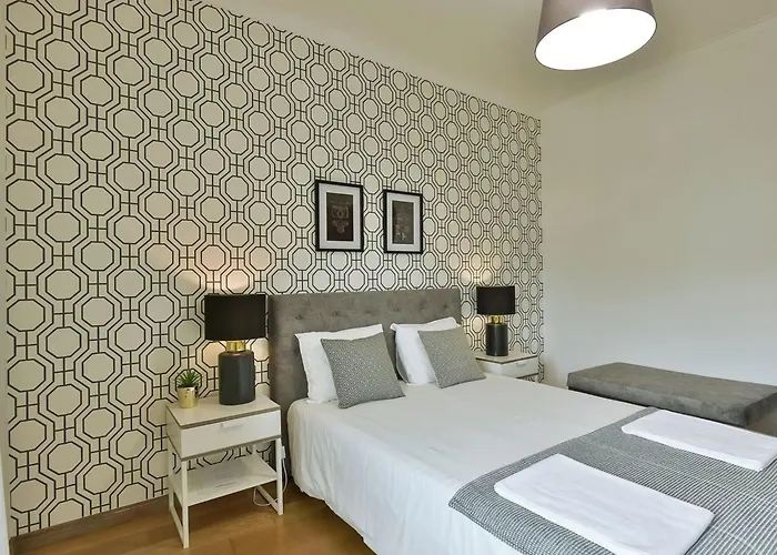 Zentrale In By Interhome Лісабон