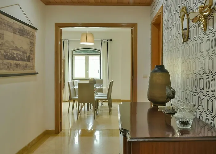 Zentrale In By Interhome